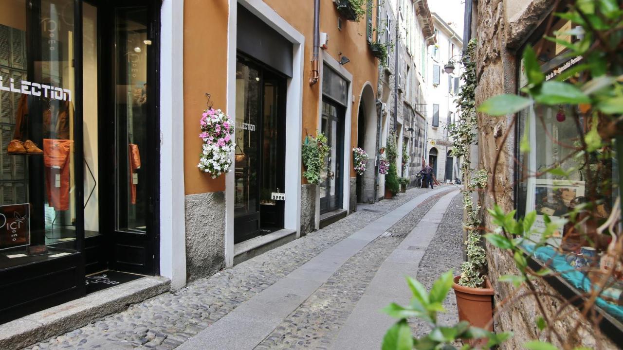 Italianway - Vitani 30 Como Exterior photo